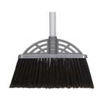 WHISKA BROOM